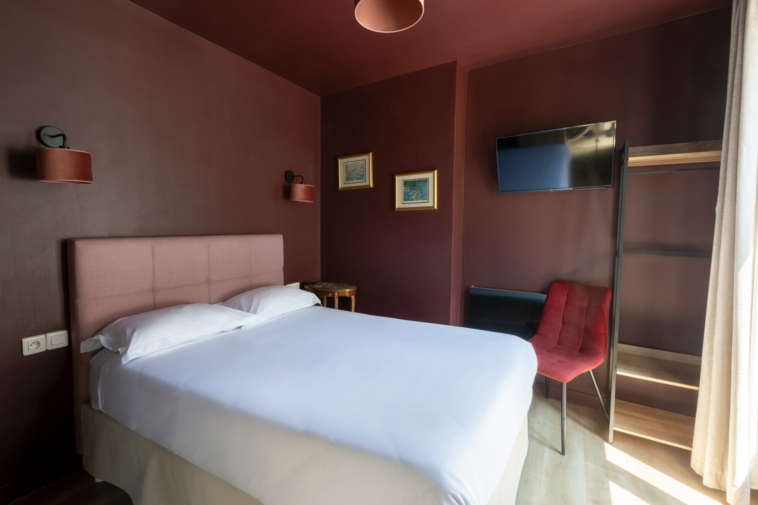 Facetune_25-06-2025-13-54-53-scaled